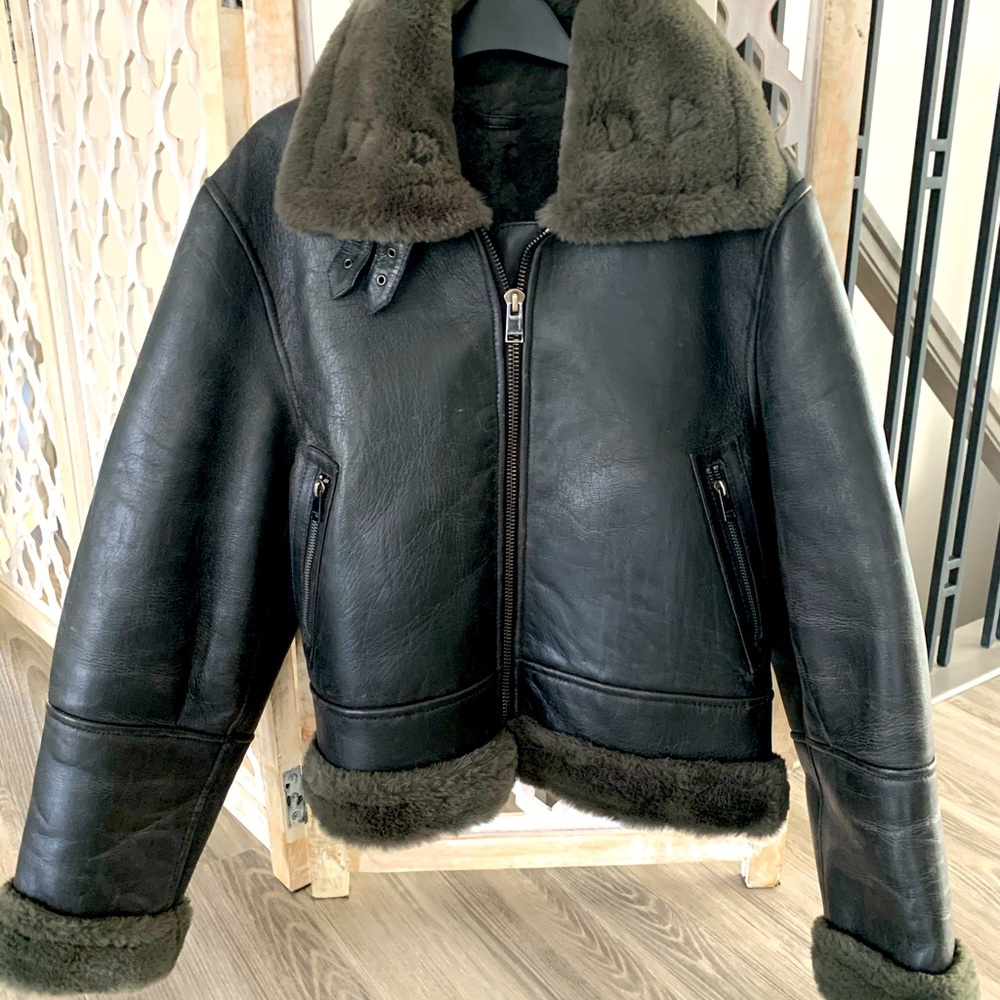 LAMARQUE NWOT Sherpa Lined Leather Jacket